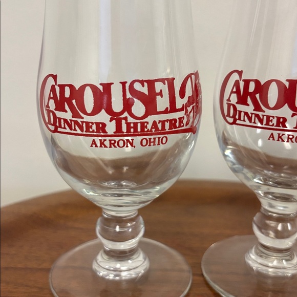 Carousel Dinner Theatre Glasses - Picture 2 of 8